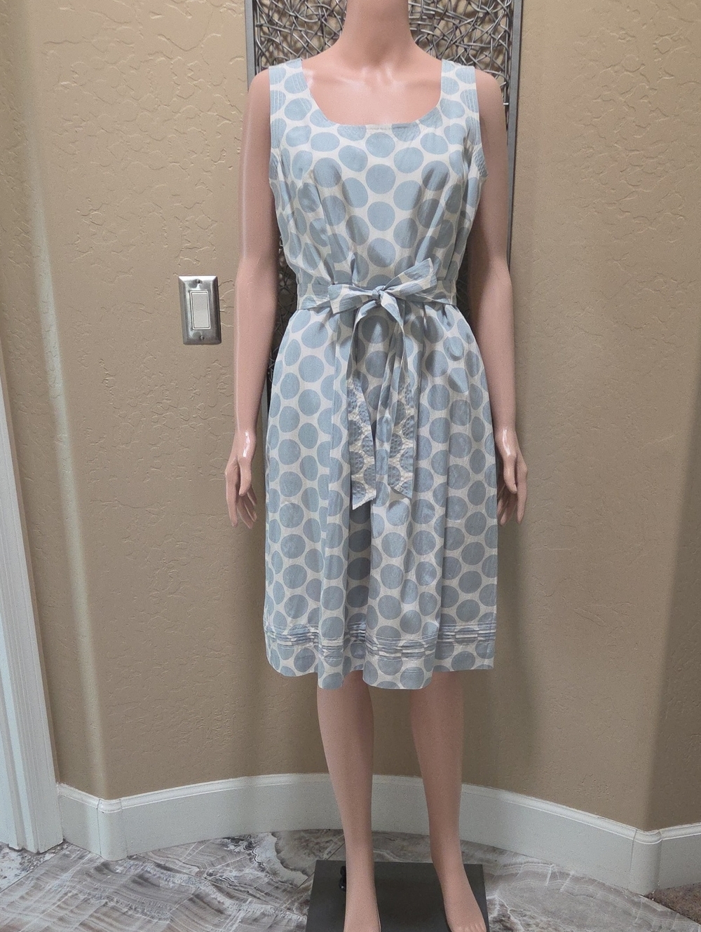 Banana Republic Sleeveless White And Light Blue Polka Dot Tie-Waist Dress